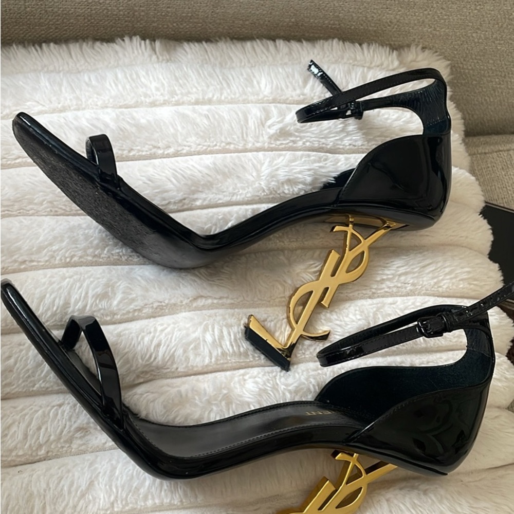 Yves Saint Laurent Black and Gold Heels with Logo Embellishment